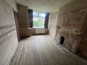 Lounge- click for photo gallery